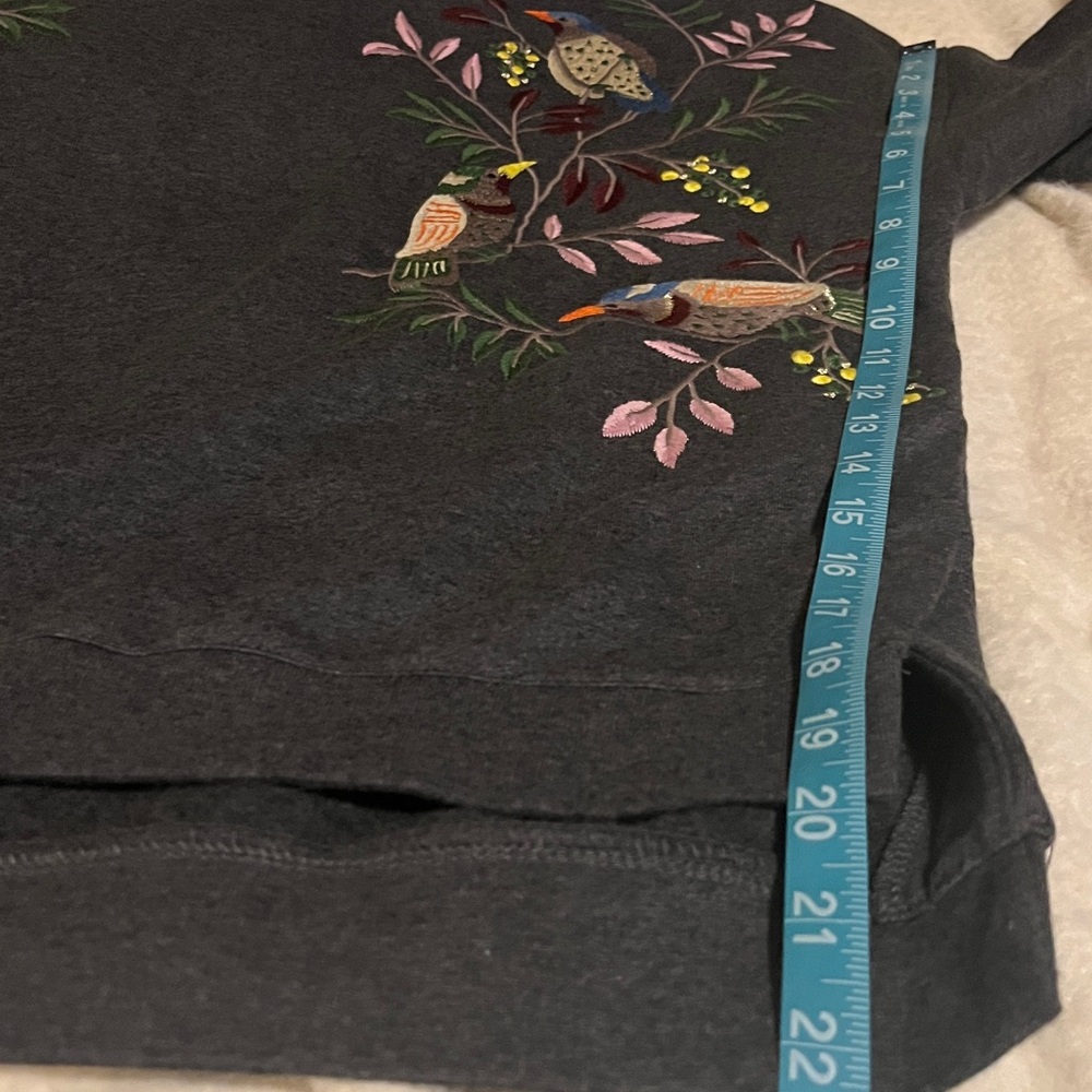 Boden Bird Embroidered Gray Sweater Small - Picture 16 of 16